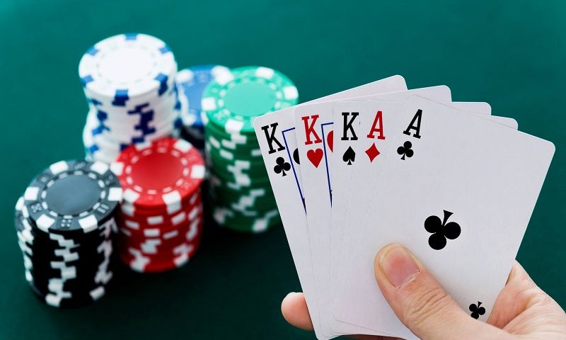 Các quy tắc chung cơ bản trong luật Poker King88